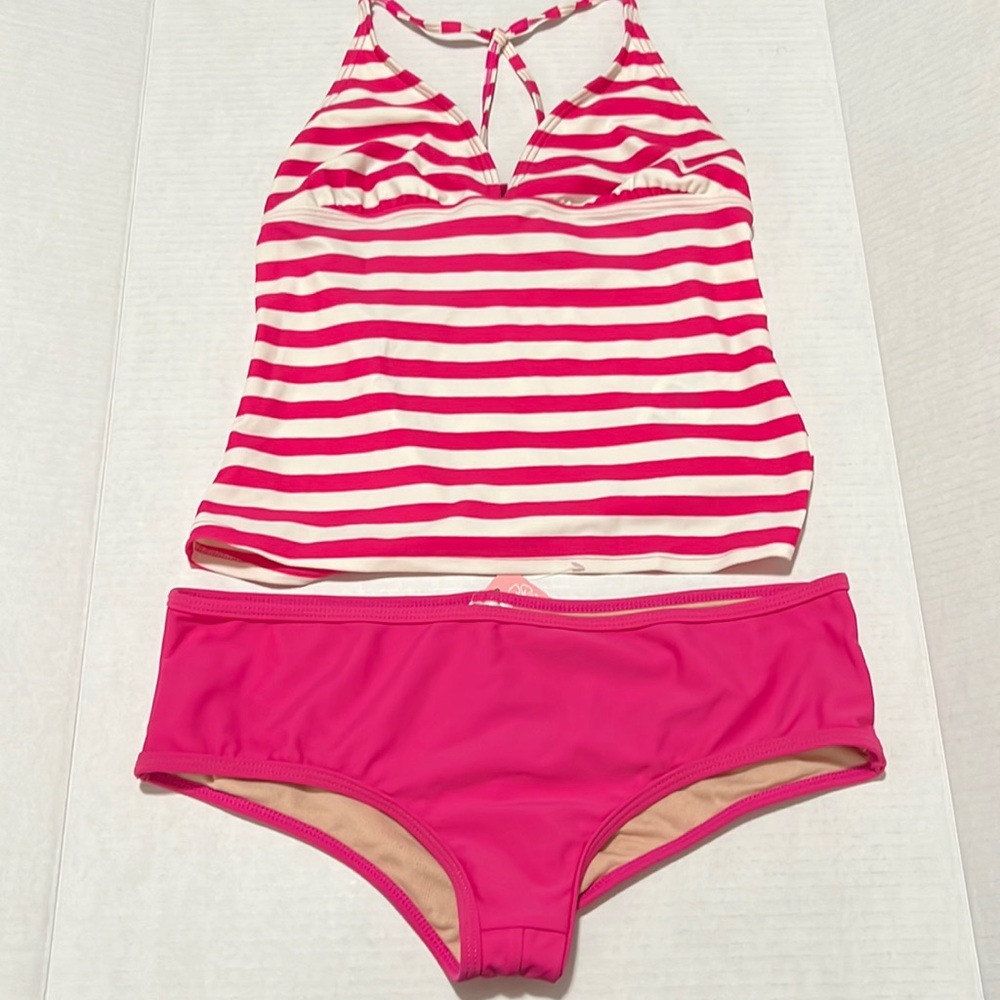 NWT Tankini 2 piece swimsuit. Junior girls size small